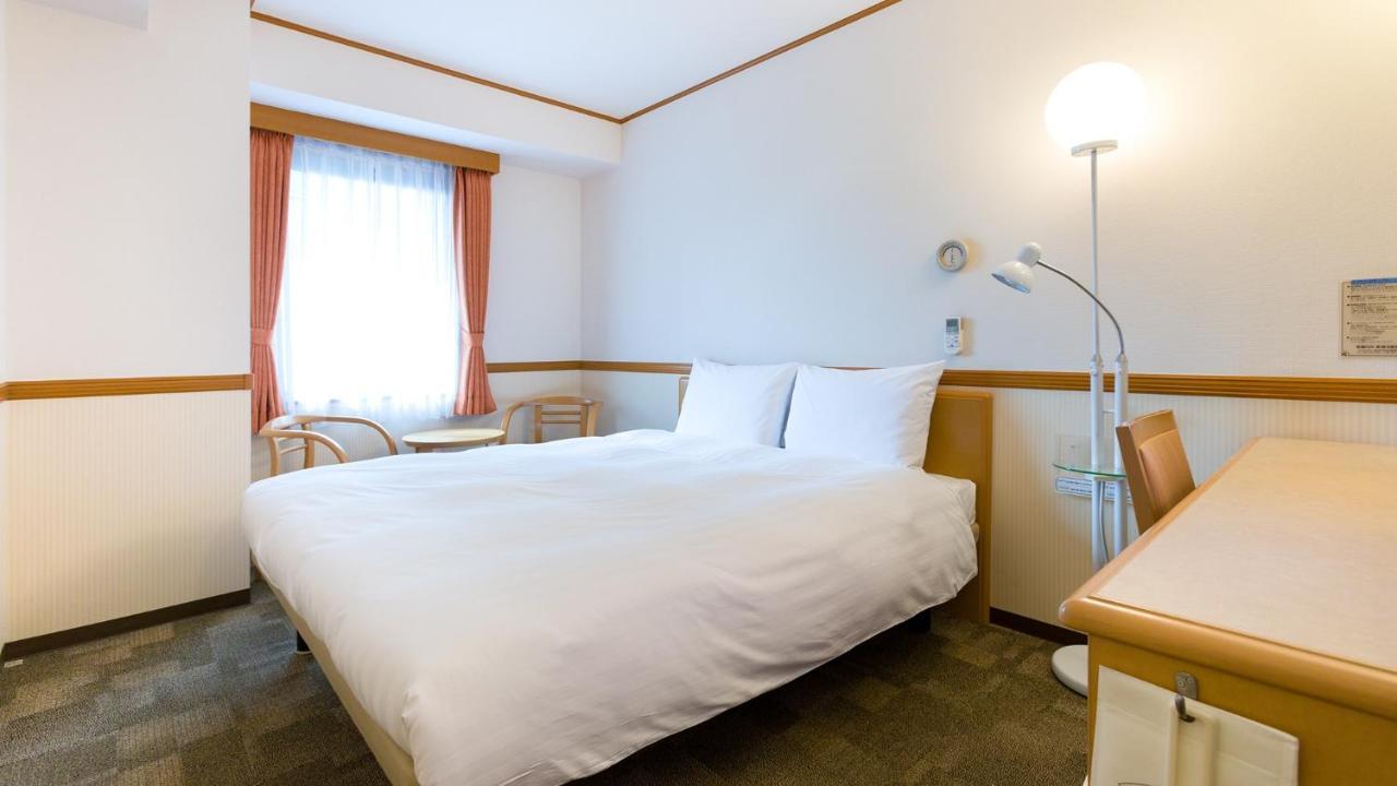 Toyoko Inn Kokura-Eki Minami-Guchi Kitakyushu Buitenkant foto